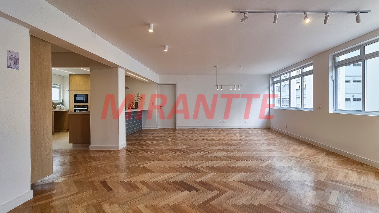 Apartamento de 158.6m² com 3 quartos em Jardim Paulista