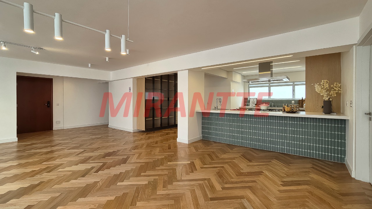 Apartamento de 158.6m² com 3 quartos em Jardim Paulista