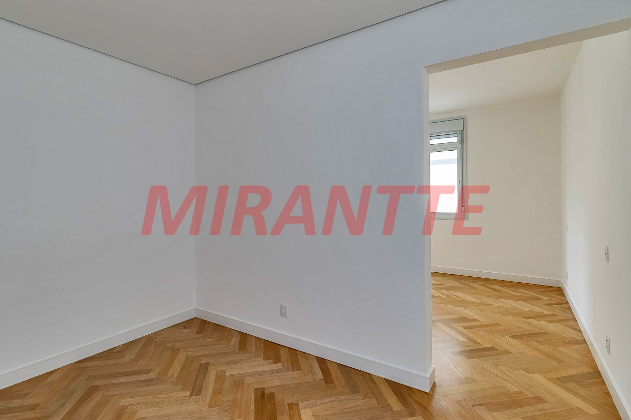 Apartamento de 158.6m² com 3 quartos em Jardim Paulista