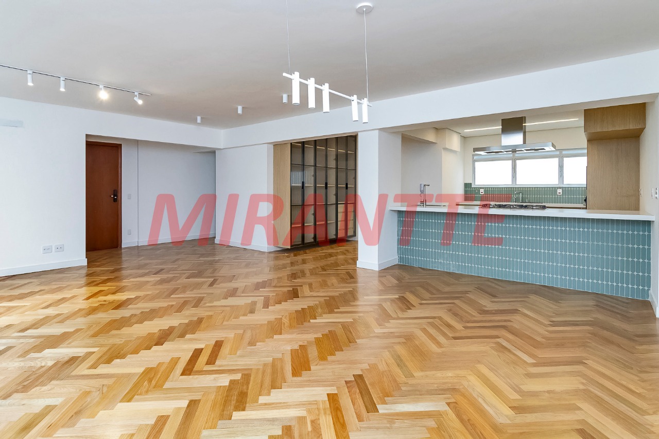 Apartamento de 158.6m² com 3 quartos em Jardim Paulista