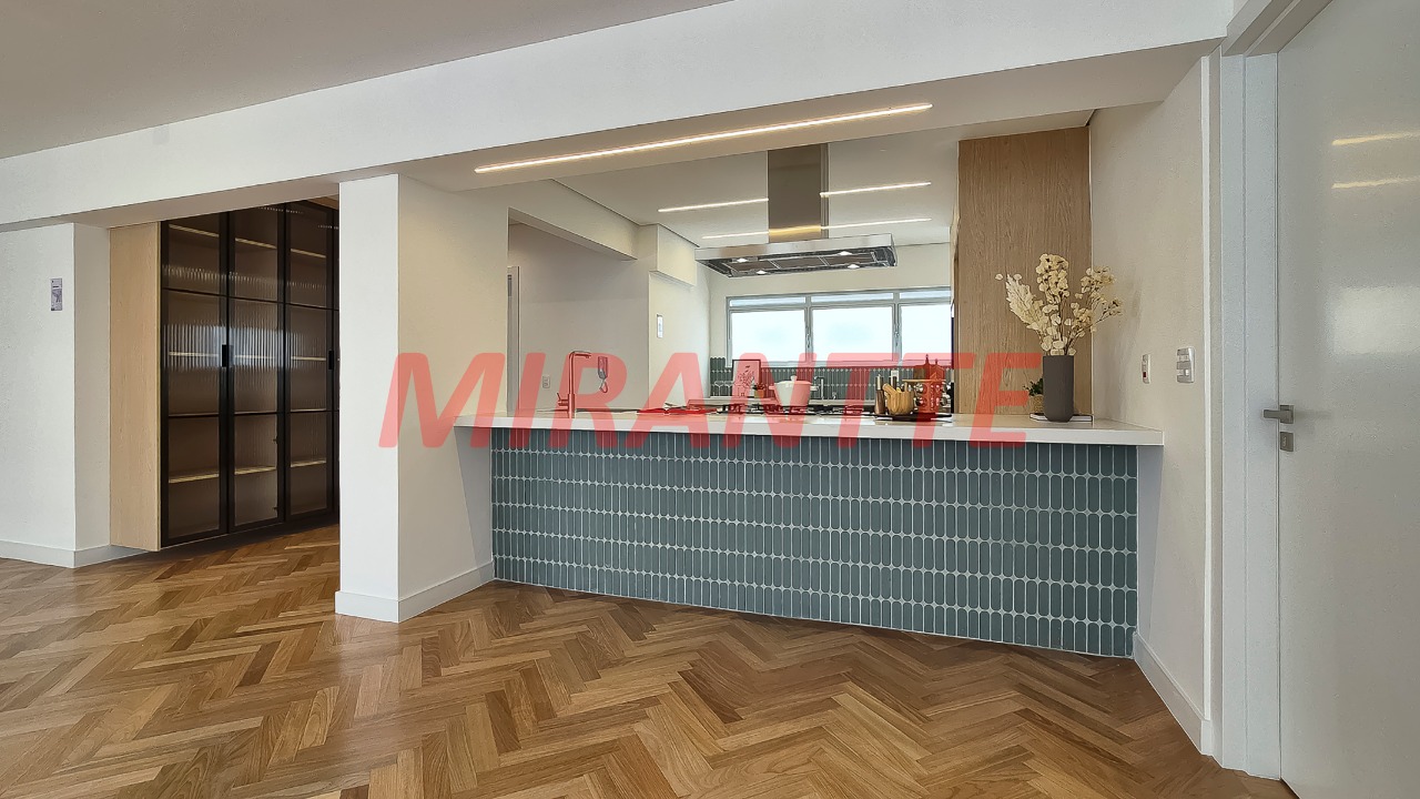 Apartamento de 158.6m² com 3 quartos em Jardim Paulista