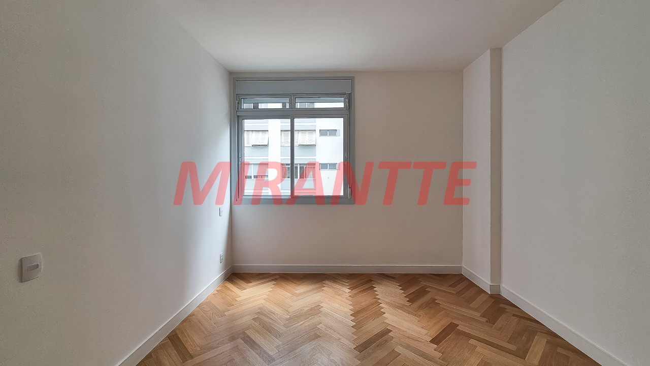 Apartamento de 158.6m² com 3 quartos em Jardim Paulista