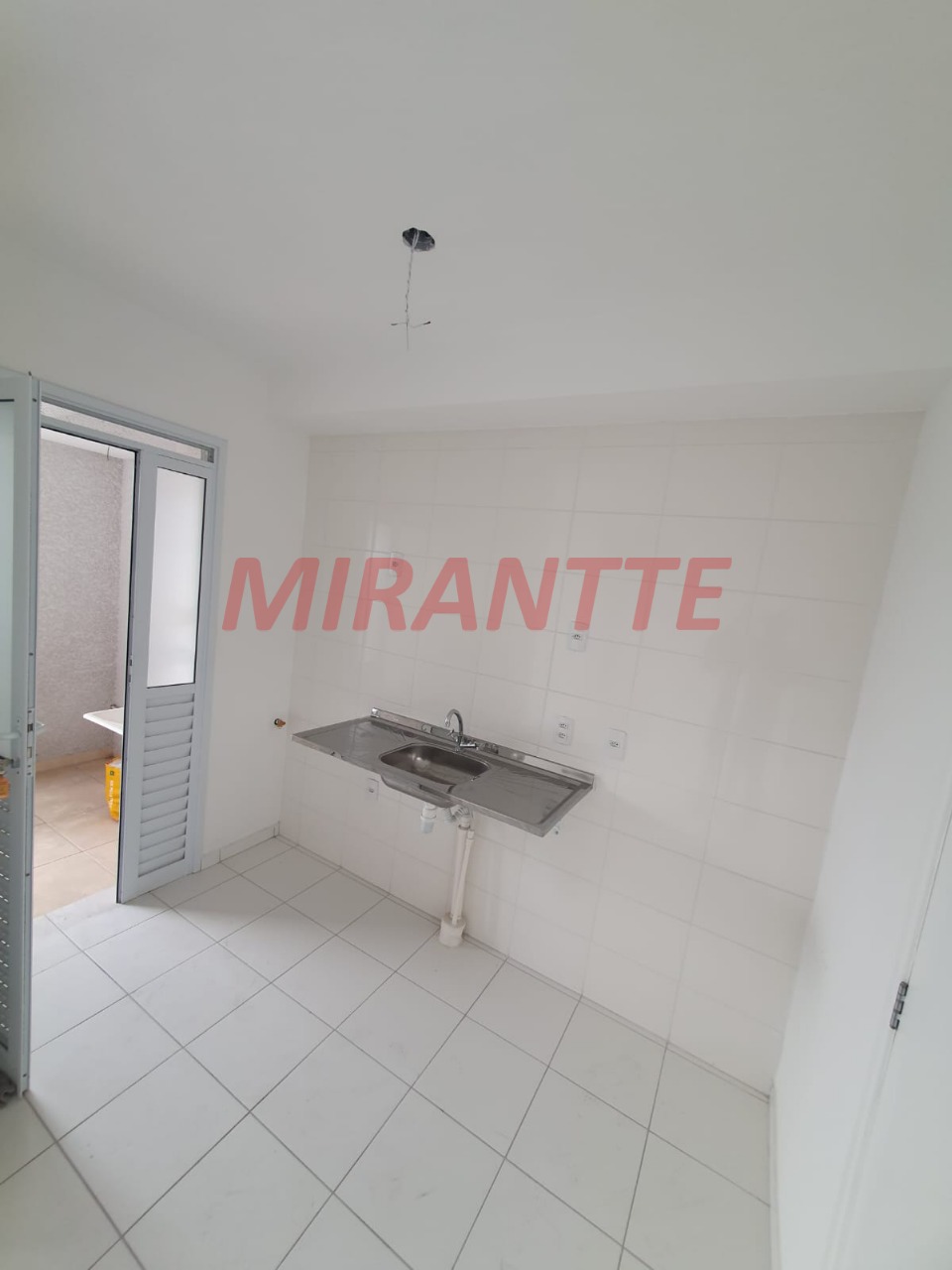 Apartamento de 44m² com 2 quartos em Vila Guaca