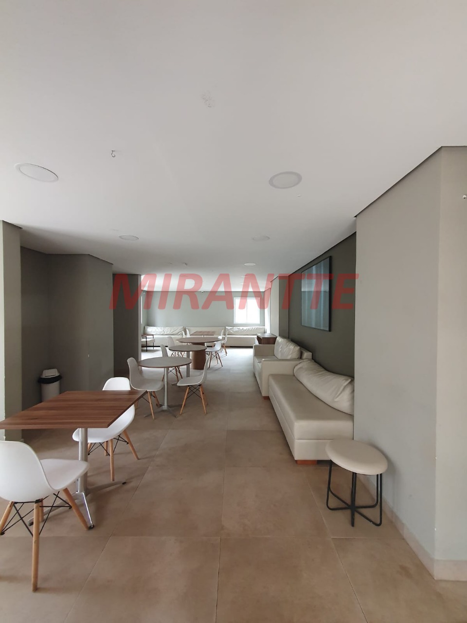 Apartamento de 44m² com 2 quartos em Vila Guaca