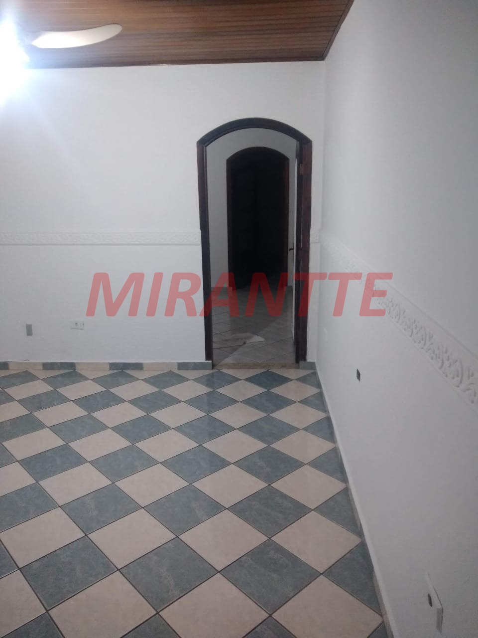 Sobrado de 300m² com 6 quartos em Parque Savoy City
