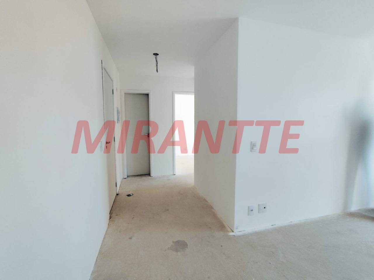 Apartamento de 47m² com 2 quartos em Parada Inglesa