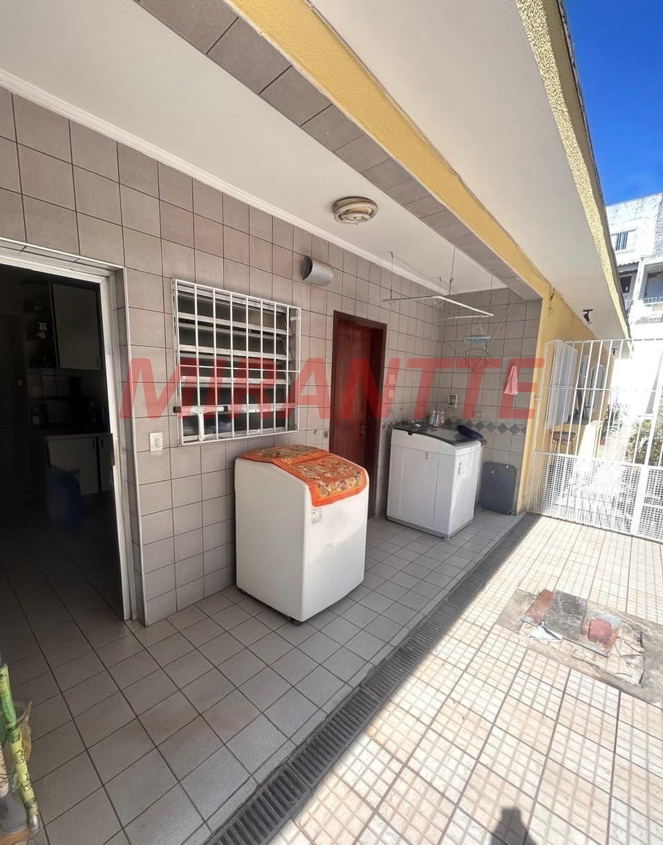 Sobrado de 259m² com 3 quartos em Imirim