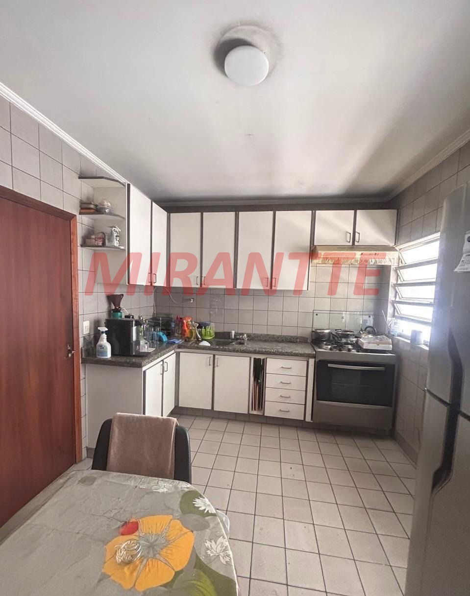 Sobrado de 259m² com 3 quartos em Imirim