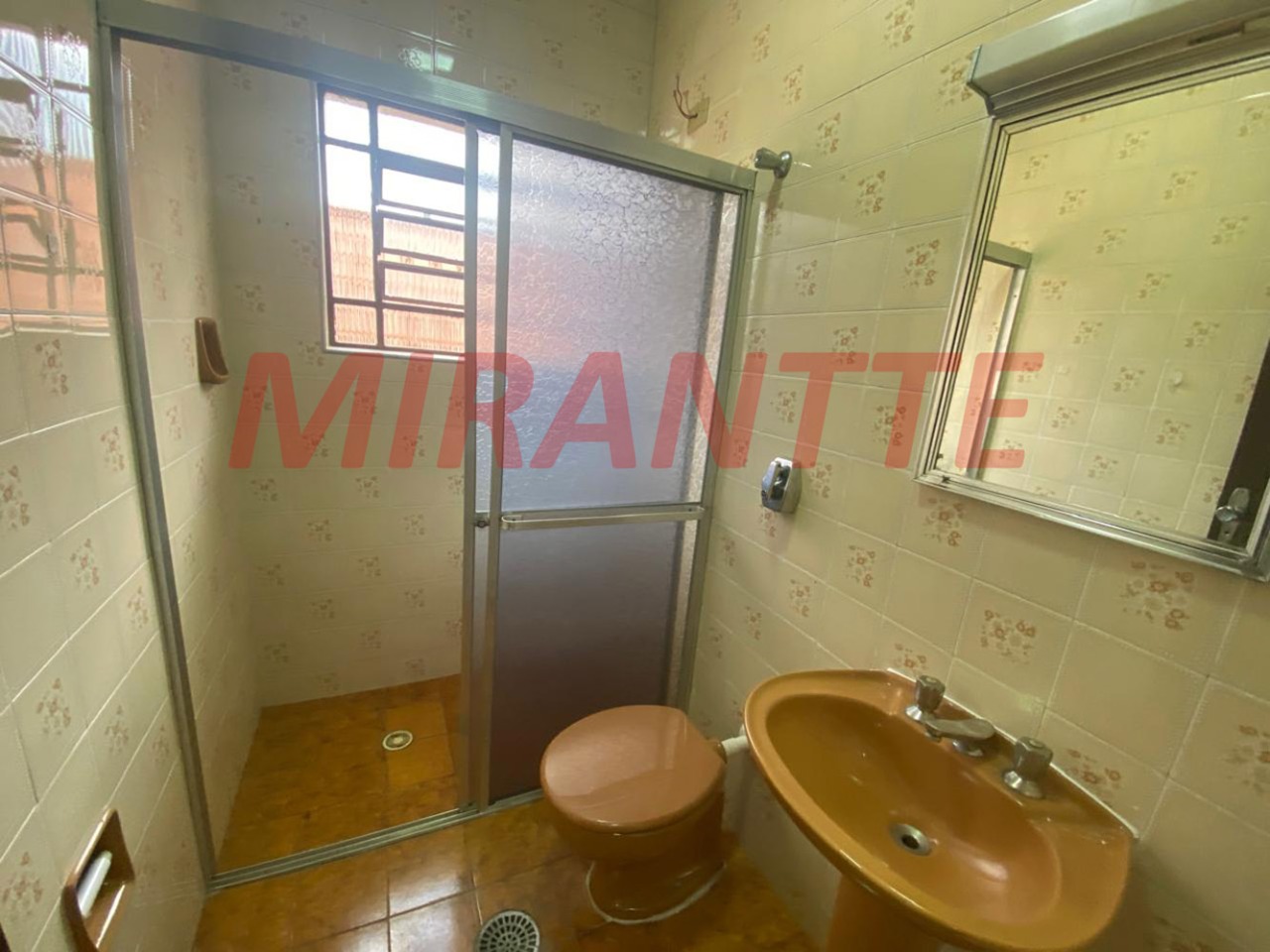 Sobrado de 96m² com 3 quartos em Parada Inglesa