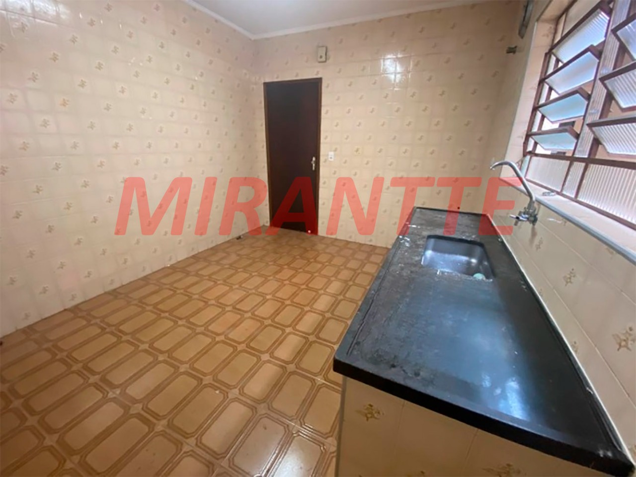 Sobrado de 96m² com 3 quartos em Parada Inglesa