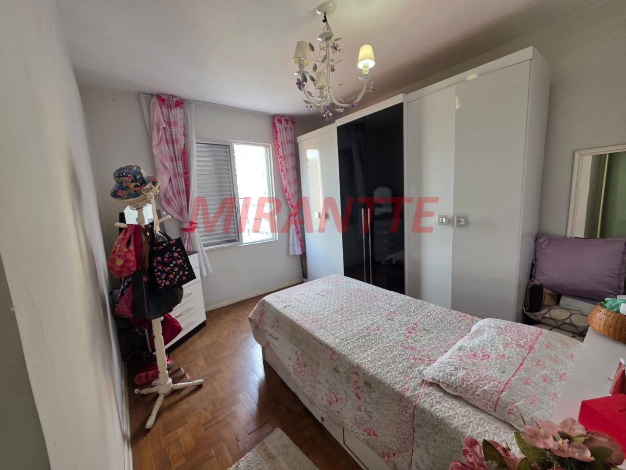 Apartamento de 78m² com 2 quartos em Santana