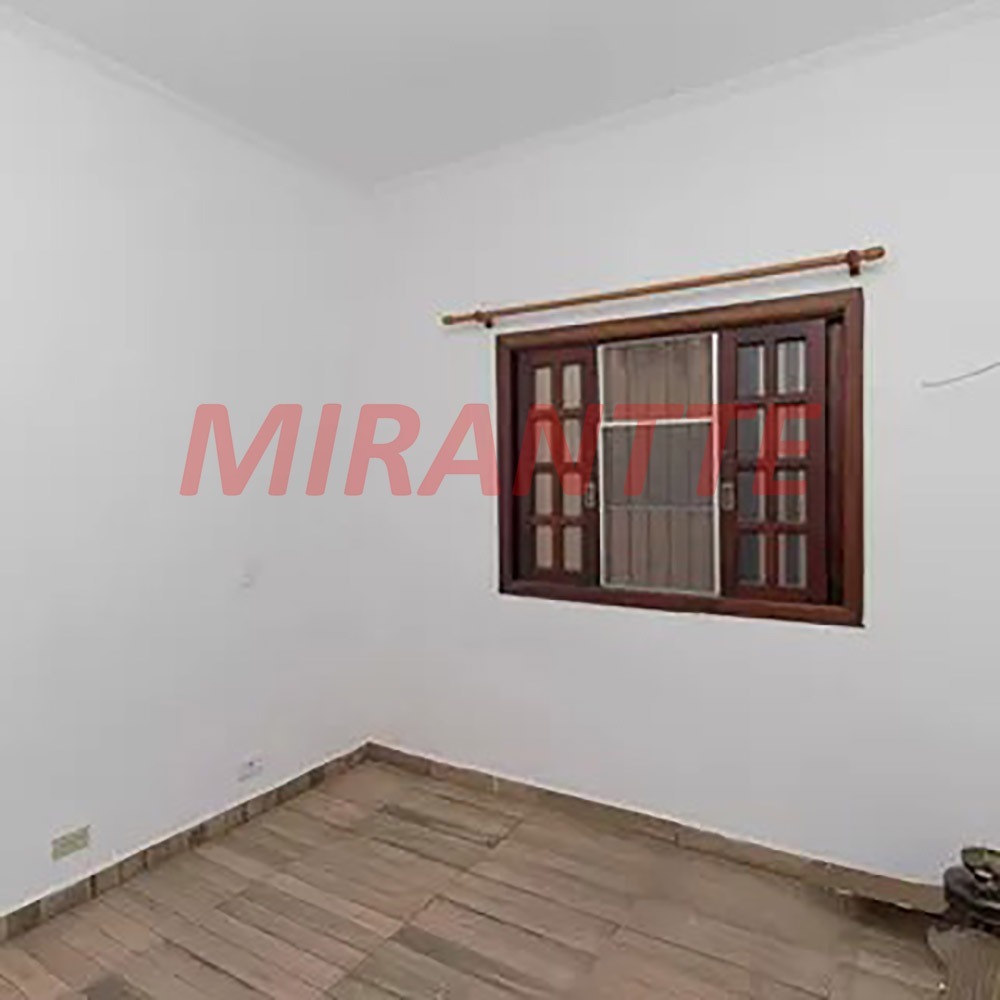 Sobrado de 216m² com 3 quartos em Parada Inglesa