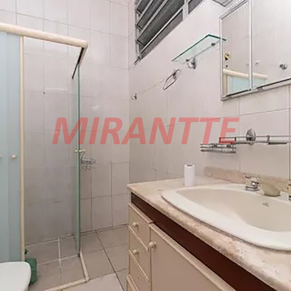 Sobrado de 216m² com 3 quartos em Parada Inglesa