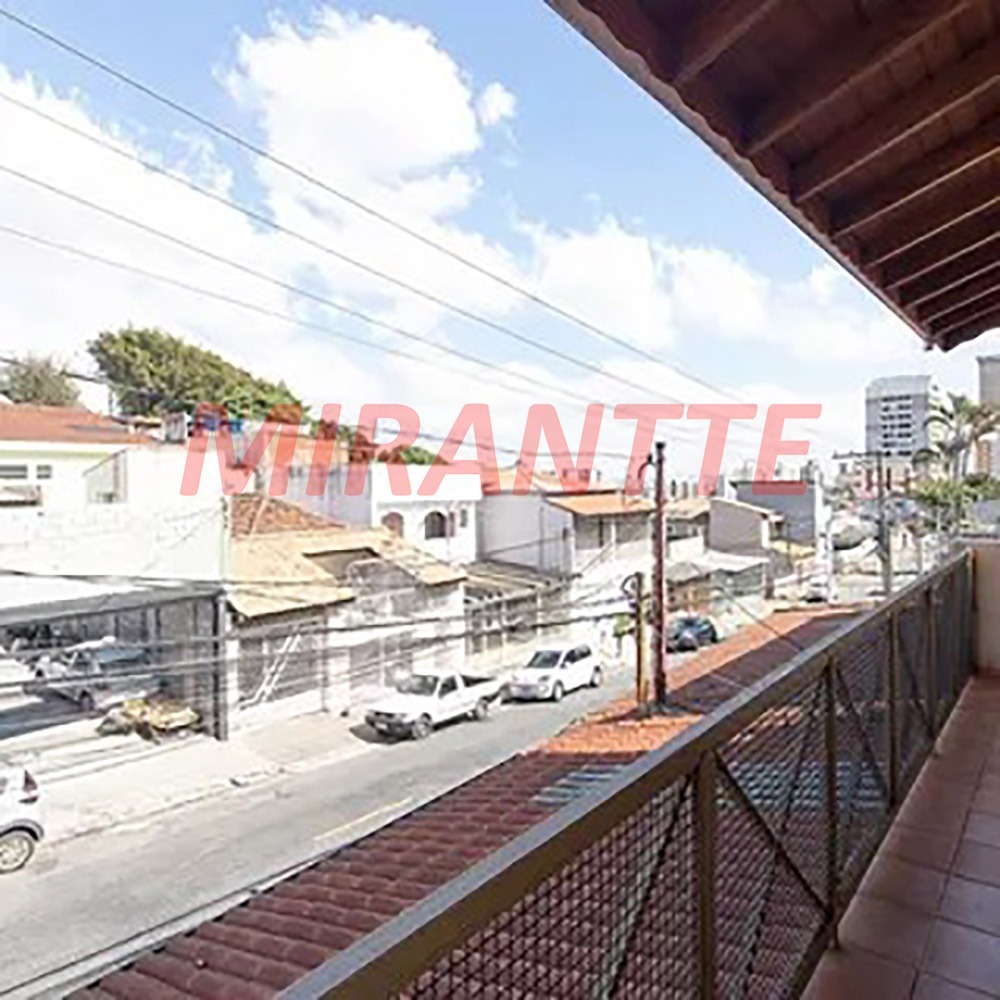 Sobrado de 216m² com 3 quartos em Parada Inglesa