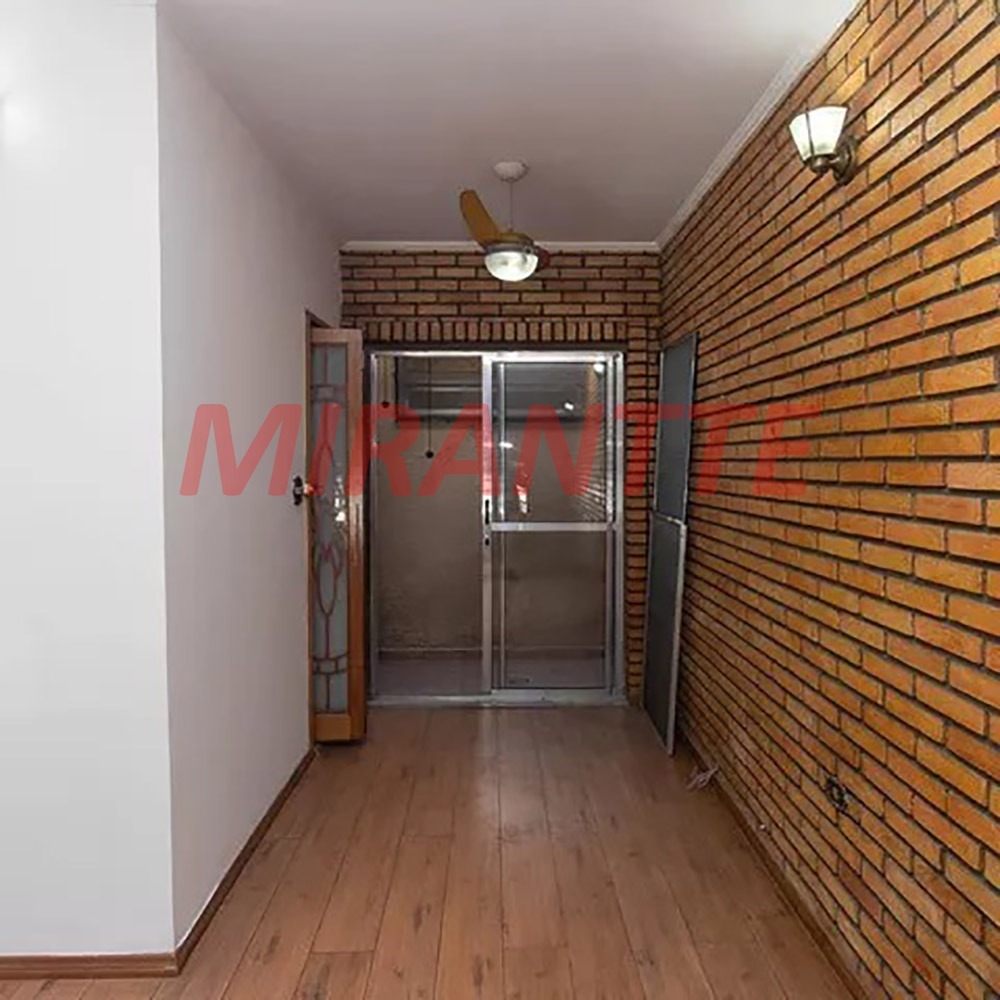 Sobrado de 216m² com 3 quartos em Parada Inglesa