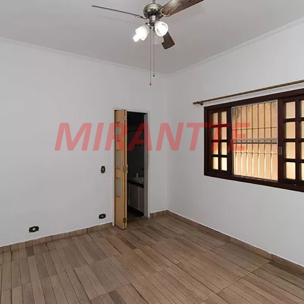 Sobrado de 216m² com 3 quartos em Parada Inglesa
