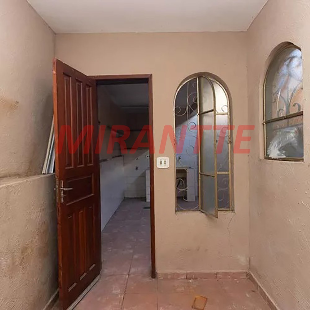 Sobrado de 216m² com 3 quartos em Parada Inglesa