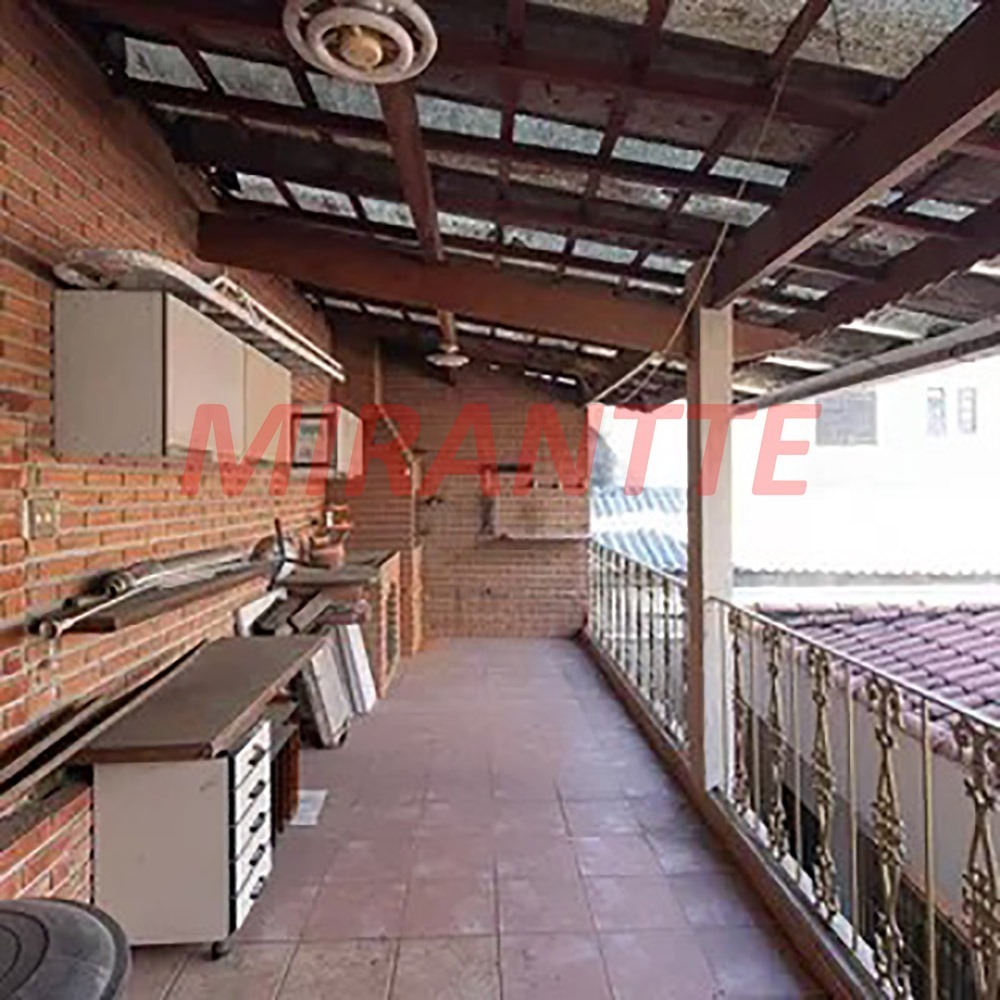 Sobrado de 216m² com 3 quartos em Parada Inglesa