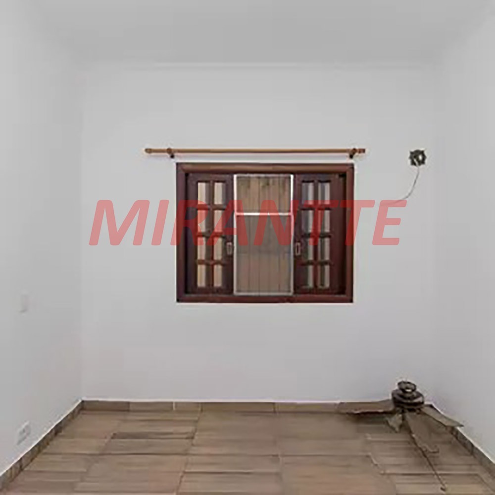 Sobrado de 216m² com 3 quartos em Parada Inglesa