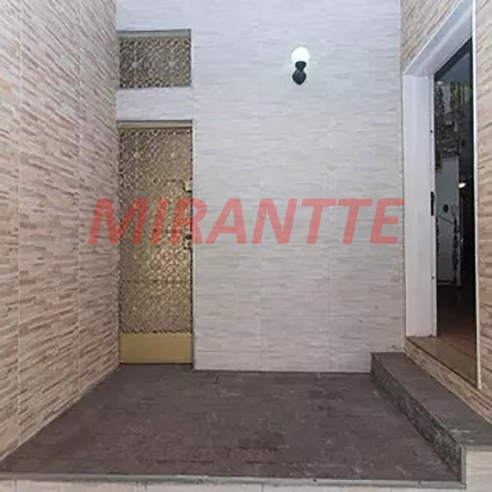 Sobrado de 216m² com 3 quartos em Parada Inglesa