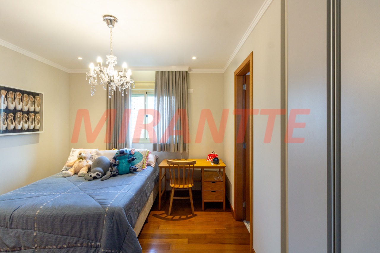 Cobertura de 280m² com 4 quartos em Santana