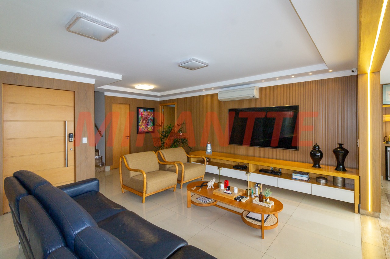 Cobertura de 280m² com 4 quartos em Santana
