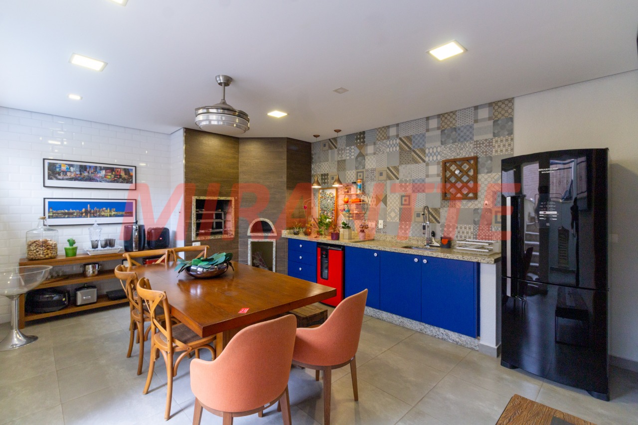 Cobertura de 280m² com 4 quartos em Santana