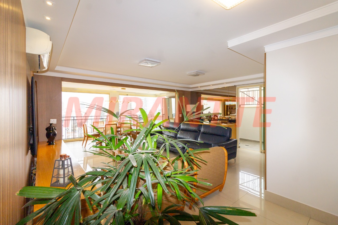 Cobertura de 280m² com 4 quartos em Santana