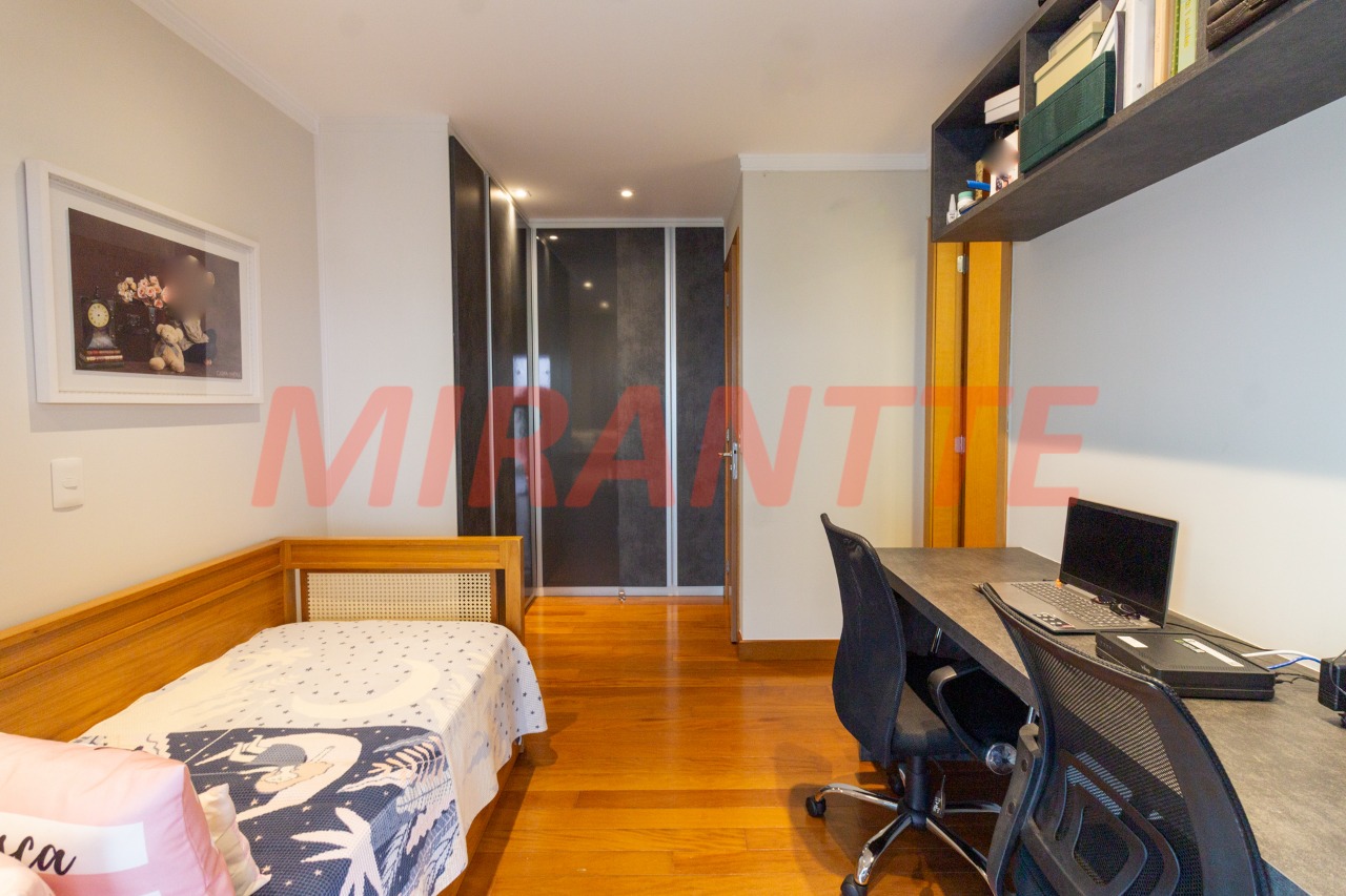 Cobertura de 280m² com 4 quartos em Santana