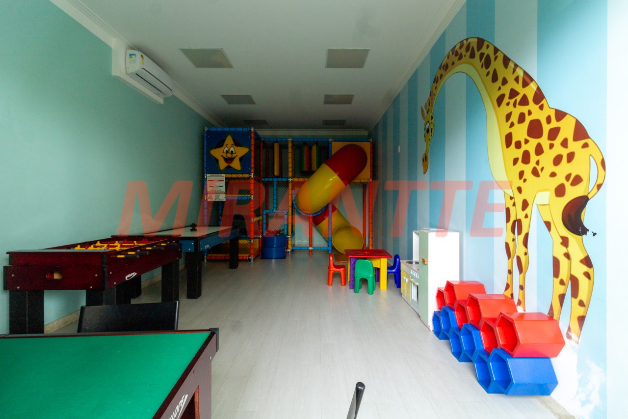 Cobertura de 280m² com 4 quartos em Santana