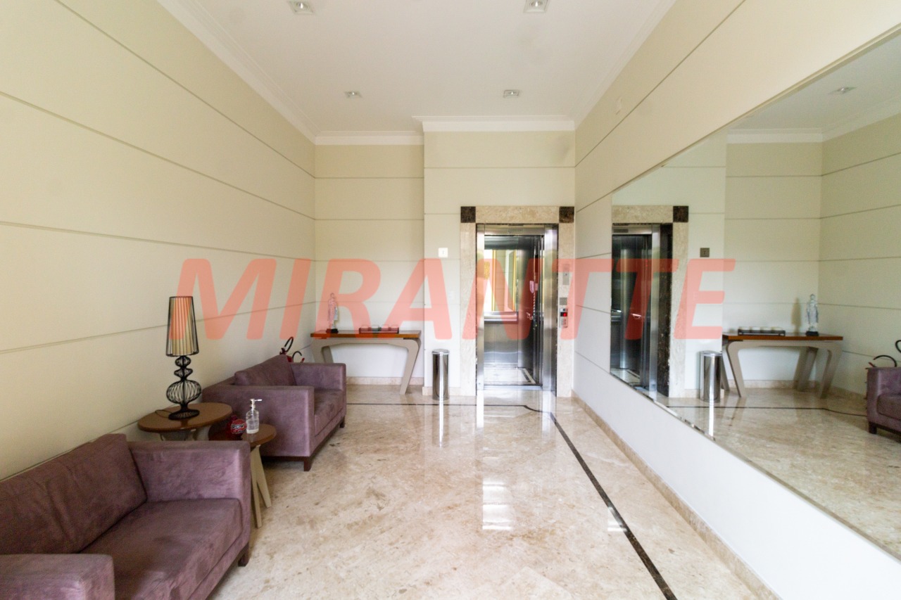 Cobertura de 280m² com 4 quartos em Santana