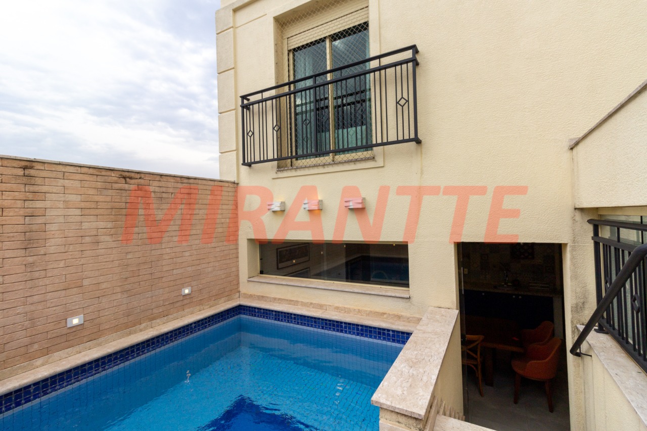 Cobertura de 280m² com 4 quartos em Santana