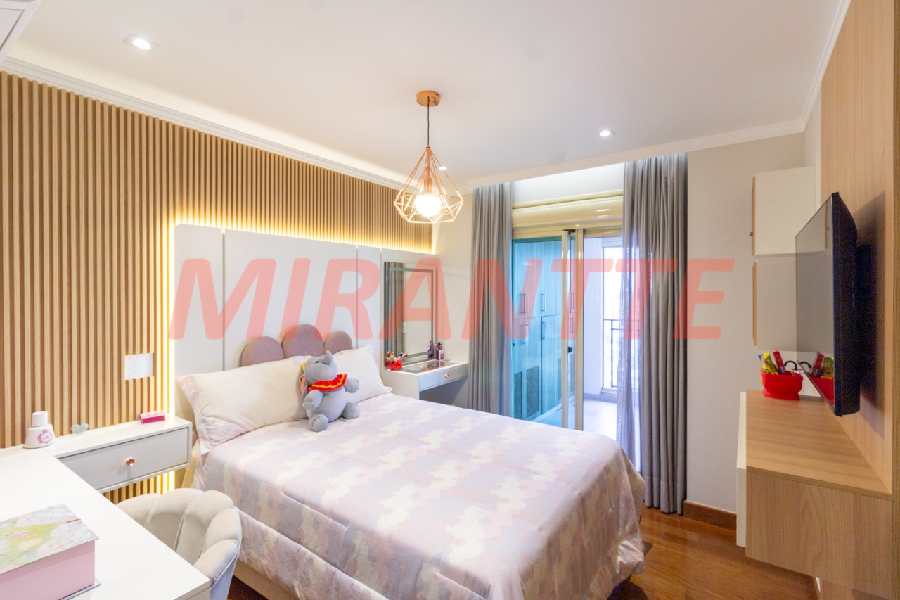 Cobertura de 280m² com 4 quartos em Santana