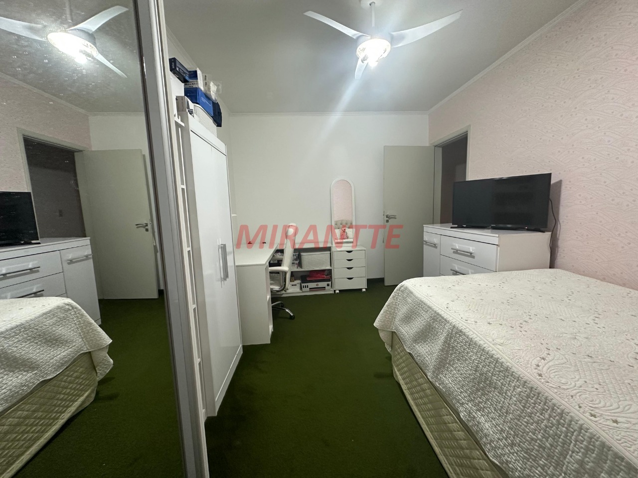 Sobrado de 192m² com 3 quartos em Vila Pauliceia