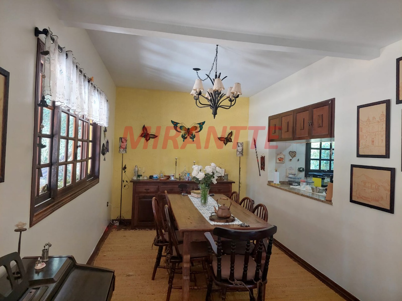 Cond. fechado de 272.51m² com 3 quartos em Campos Cantareira