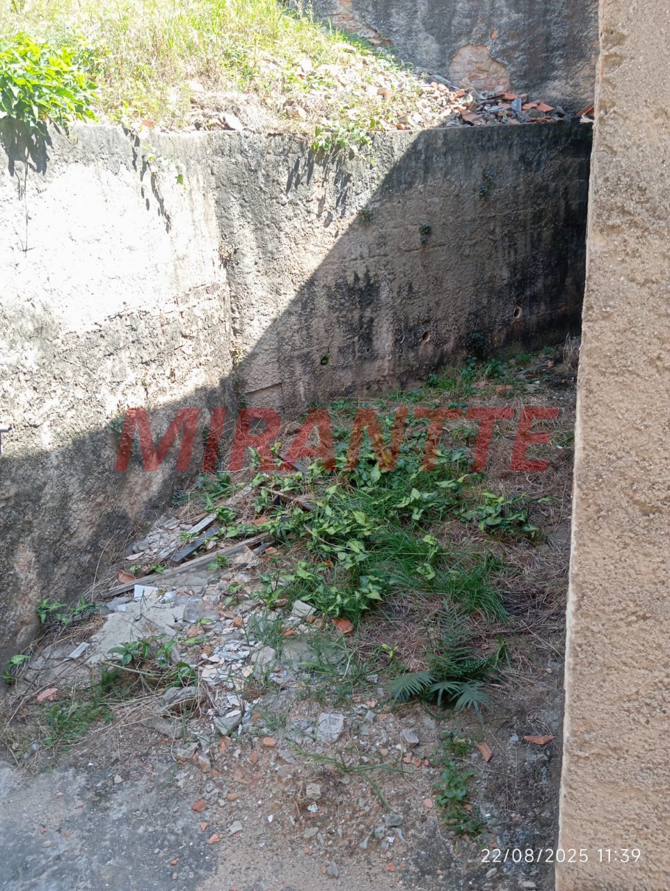 Terreno de 0m² em Vila Santa Maria