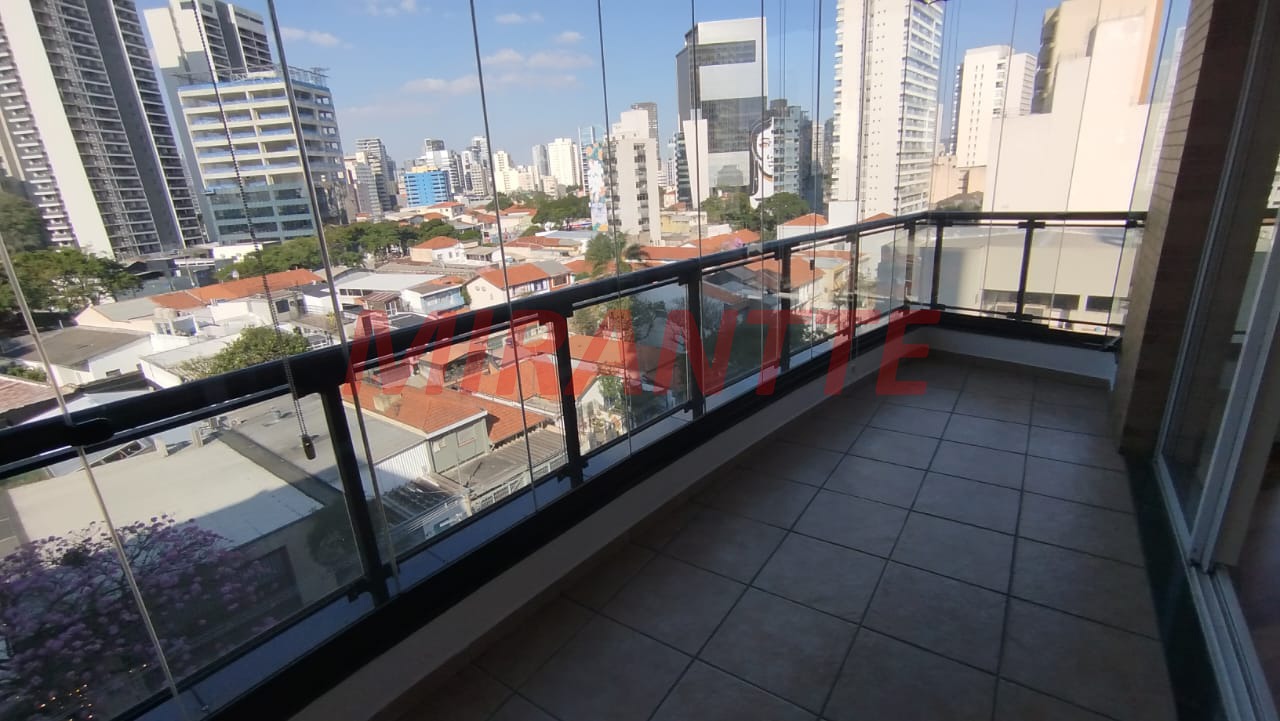 Apartamento de 118m² com 3 quartos em Pinheiros