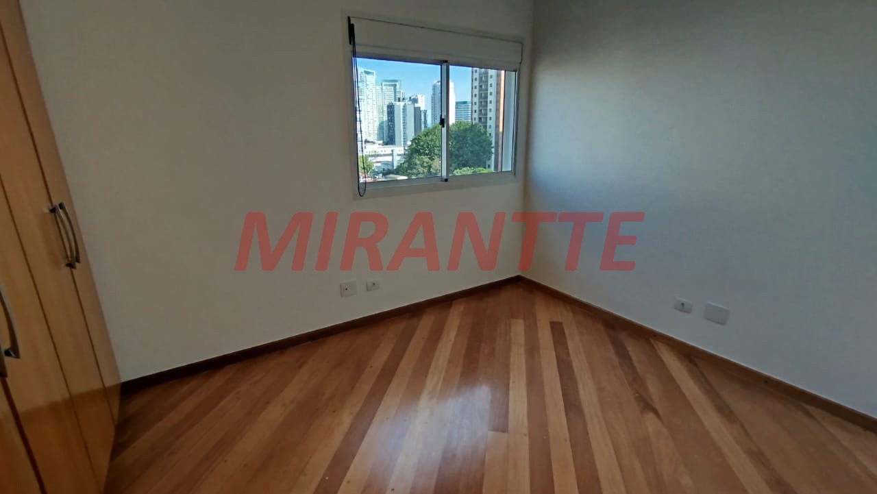 Apartamento de 118m² com 3 quartos em Pinheiros