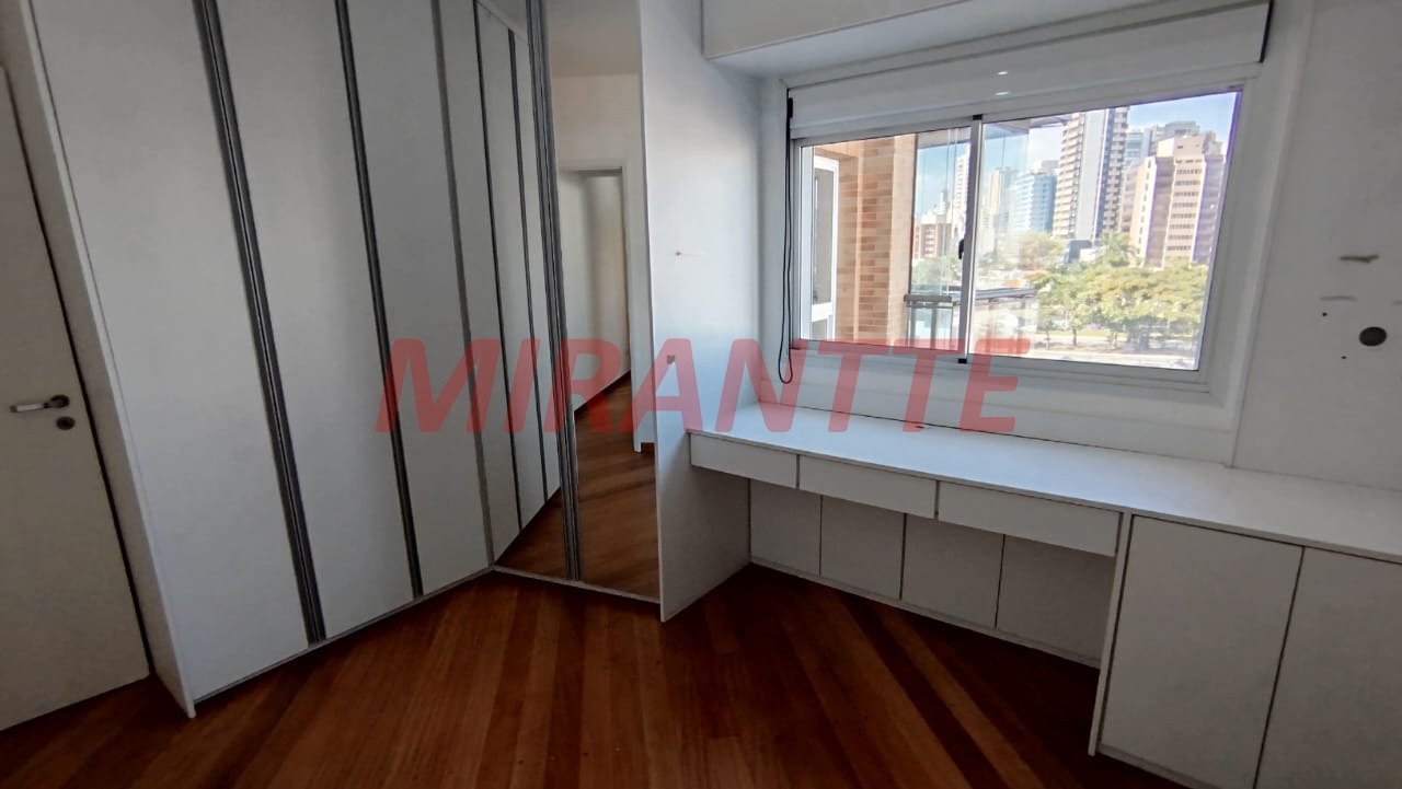 Apartamento de 118m² com 3 quartos em Pinheiros