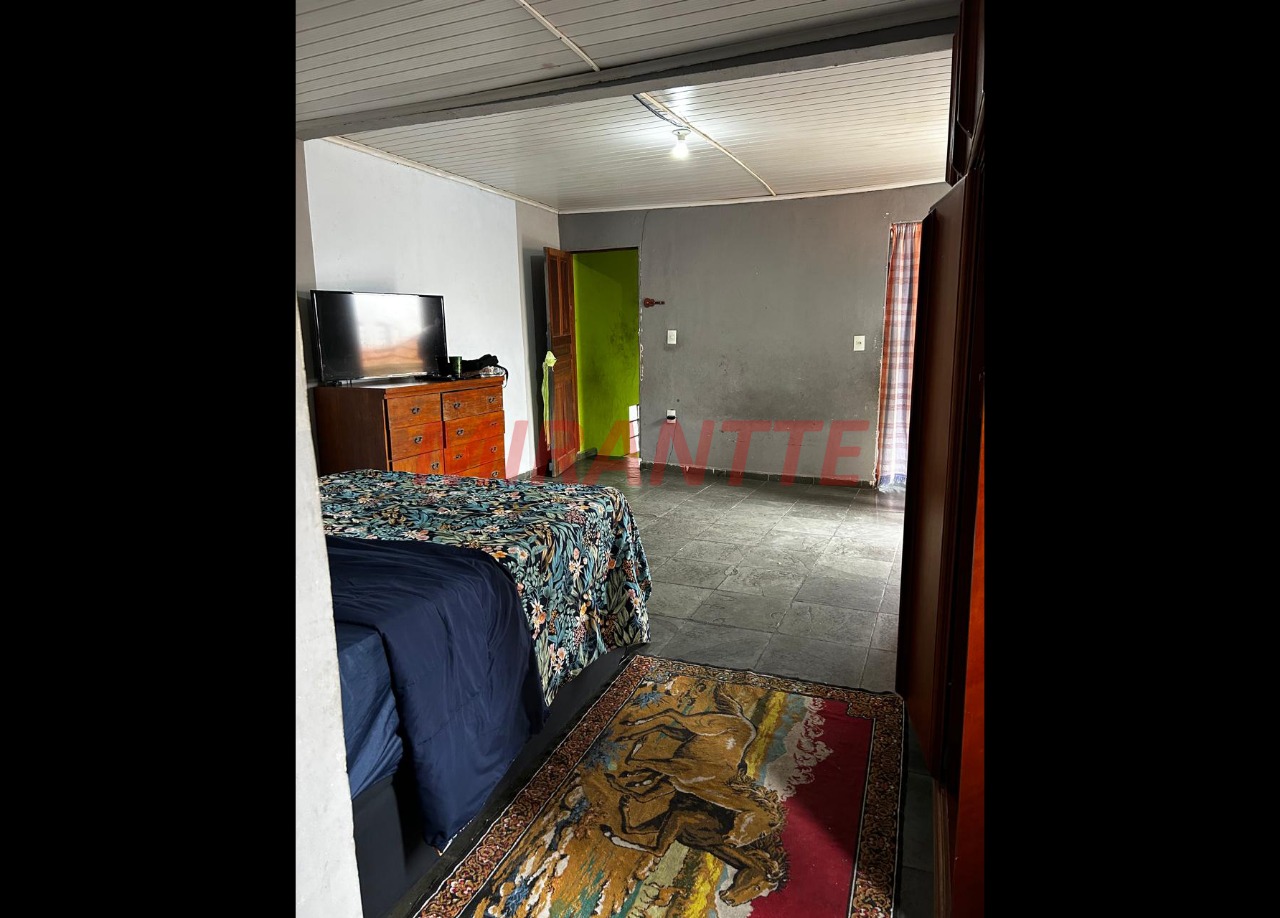 Casa terrea de 180m² com 4 quartos em Vila Maria