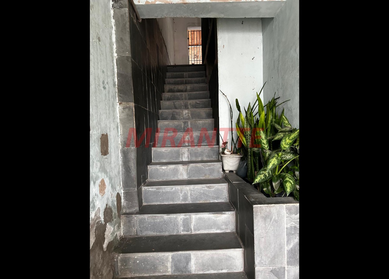 Casa terrea de 180m² com 4 quartos em Vila Maria