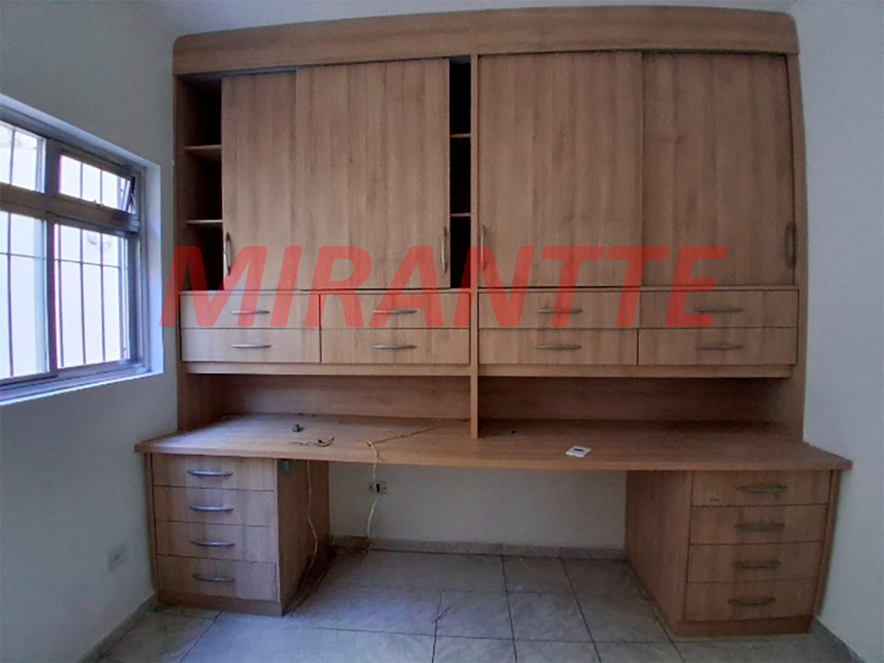 Sobrado de 274m² com 4 quartos em Vila Guilherme