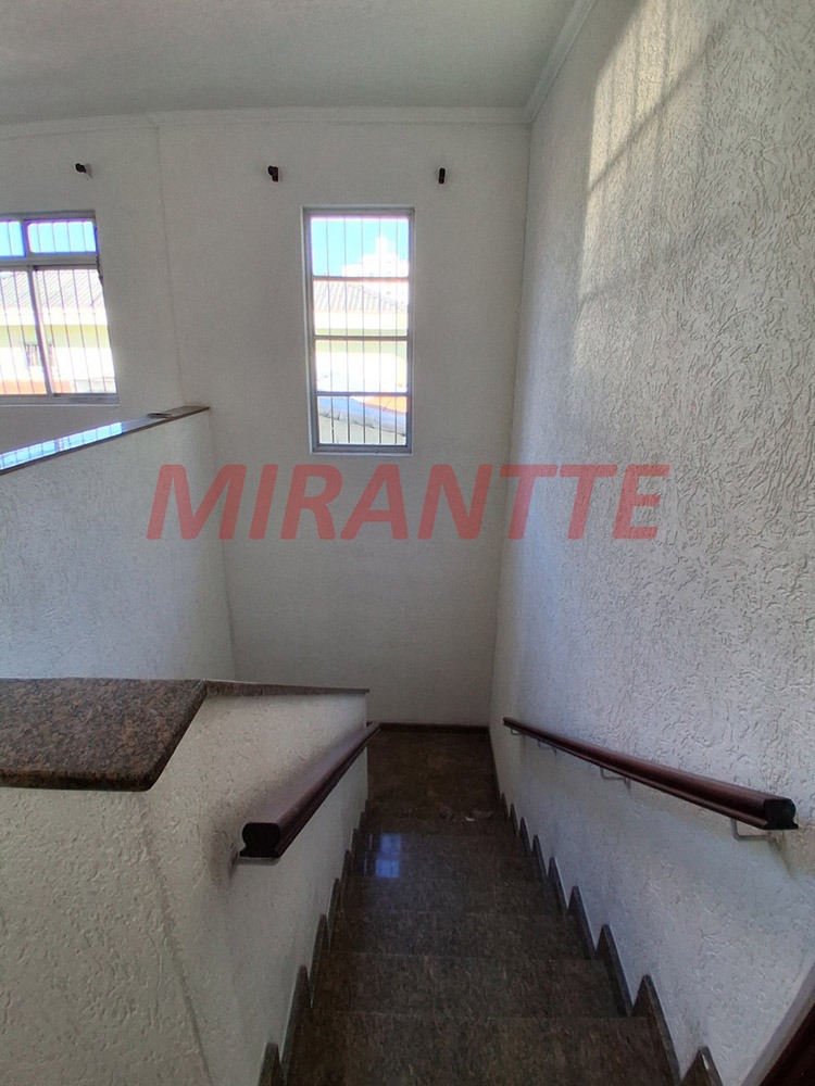Sobrado de 274m² com 4 quartos em Vila Guilherme
