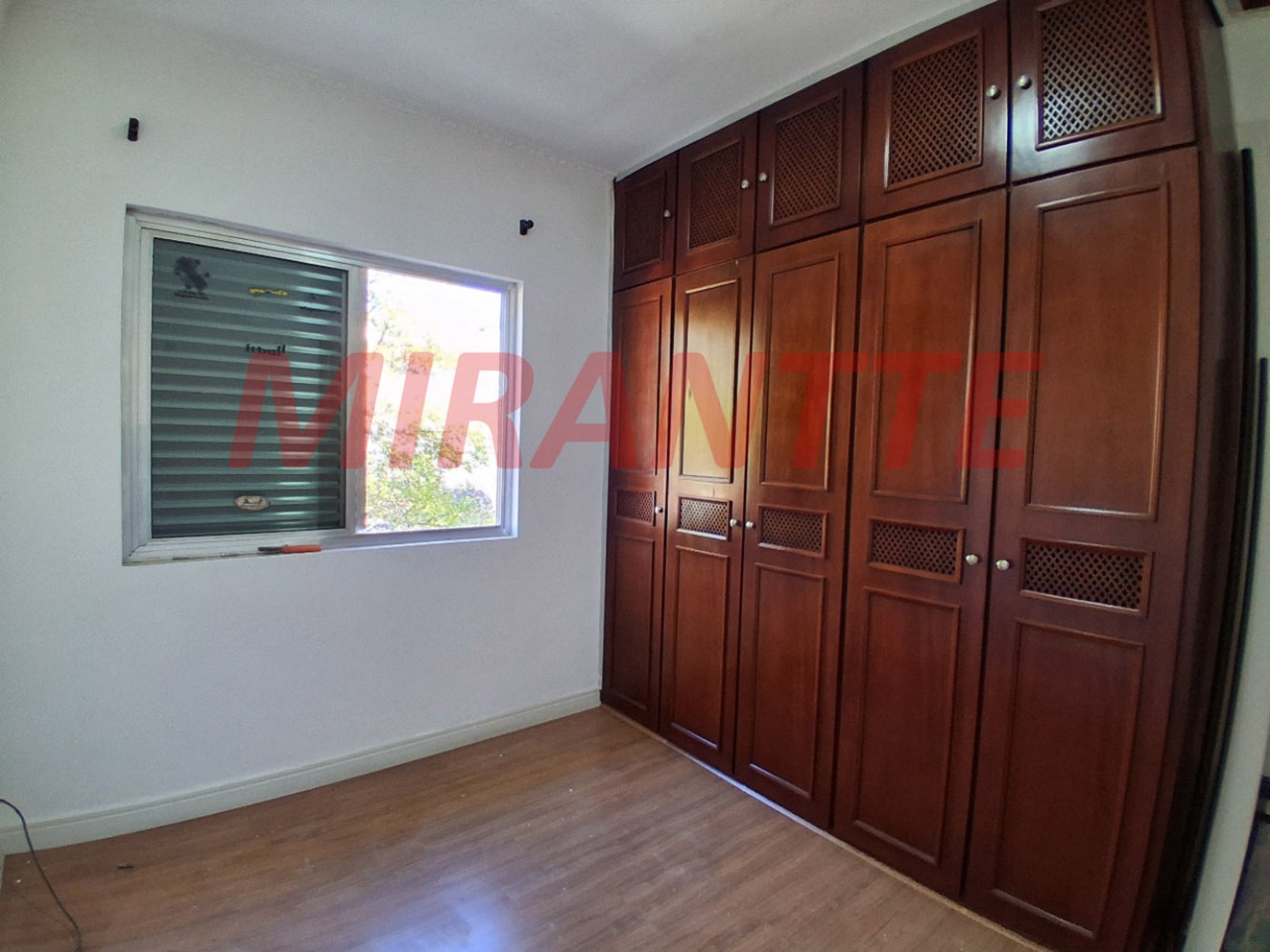 Sobrado de 274m² com 4 quartos em Vila Guilherme