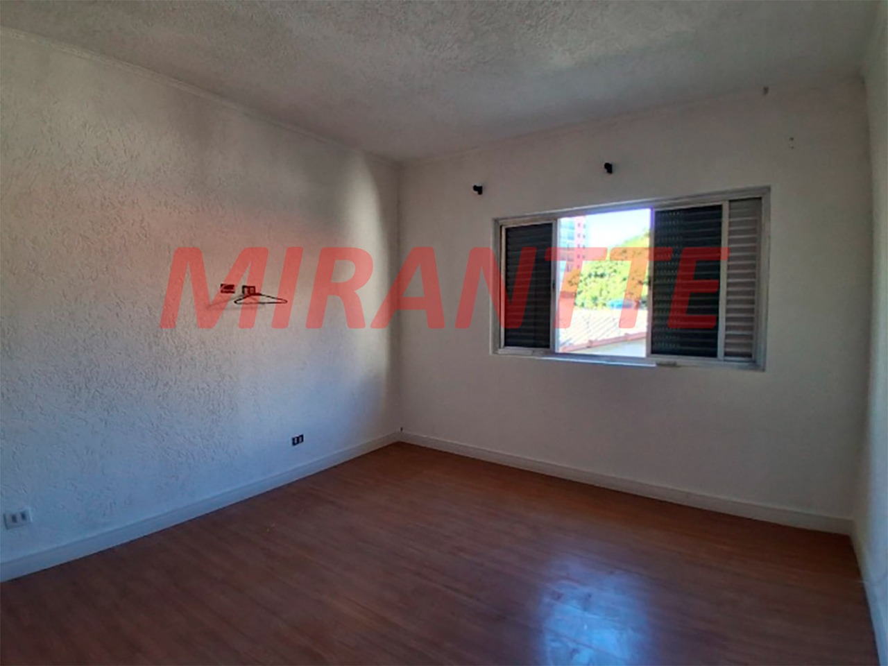 Sobrado de 274m² com 4 quartos em Vila Guilherme