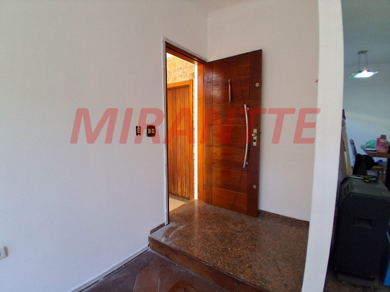 Sobrado de 274m² com 4 quartos em Vila Guilherme