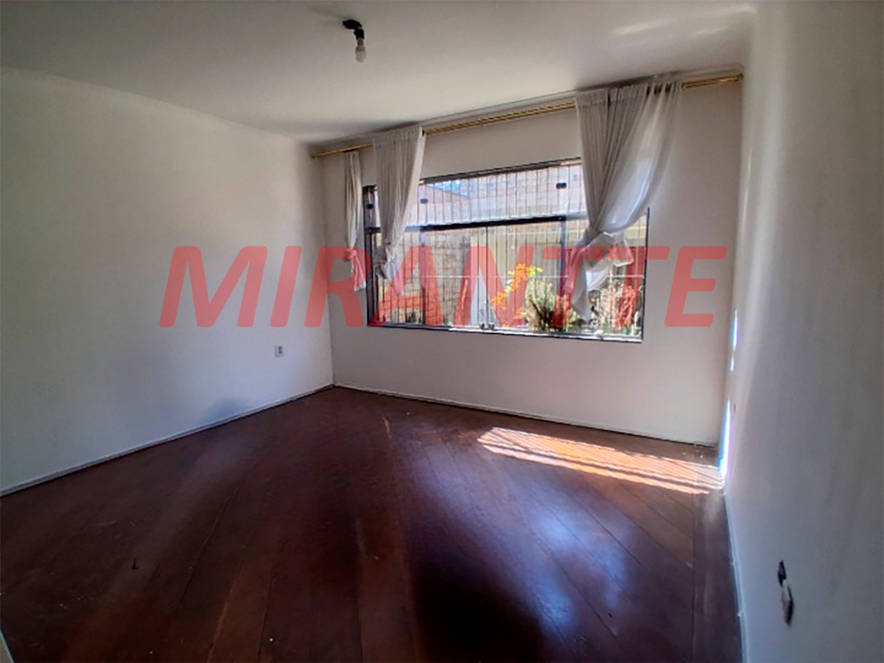 Sobrado de 274m² com 4 quartos em Vila Guilherme