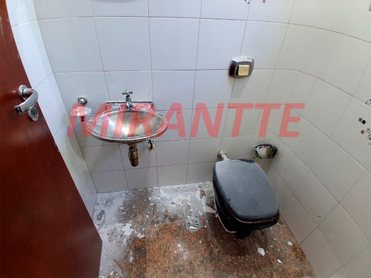 Sobrado de 274m² com 4 quartos em Vila Guilherme