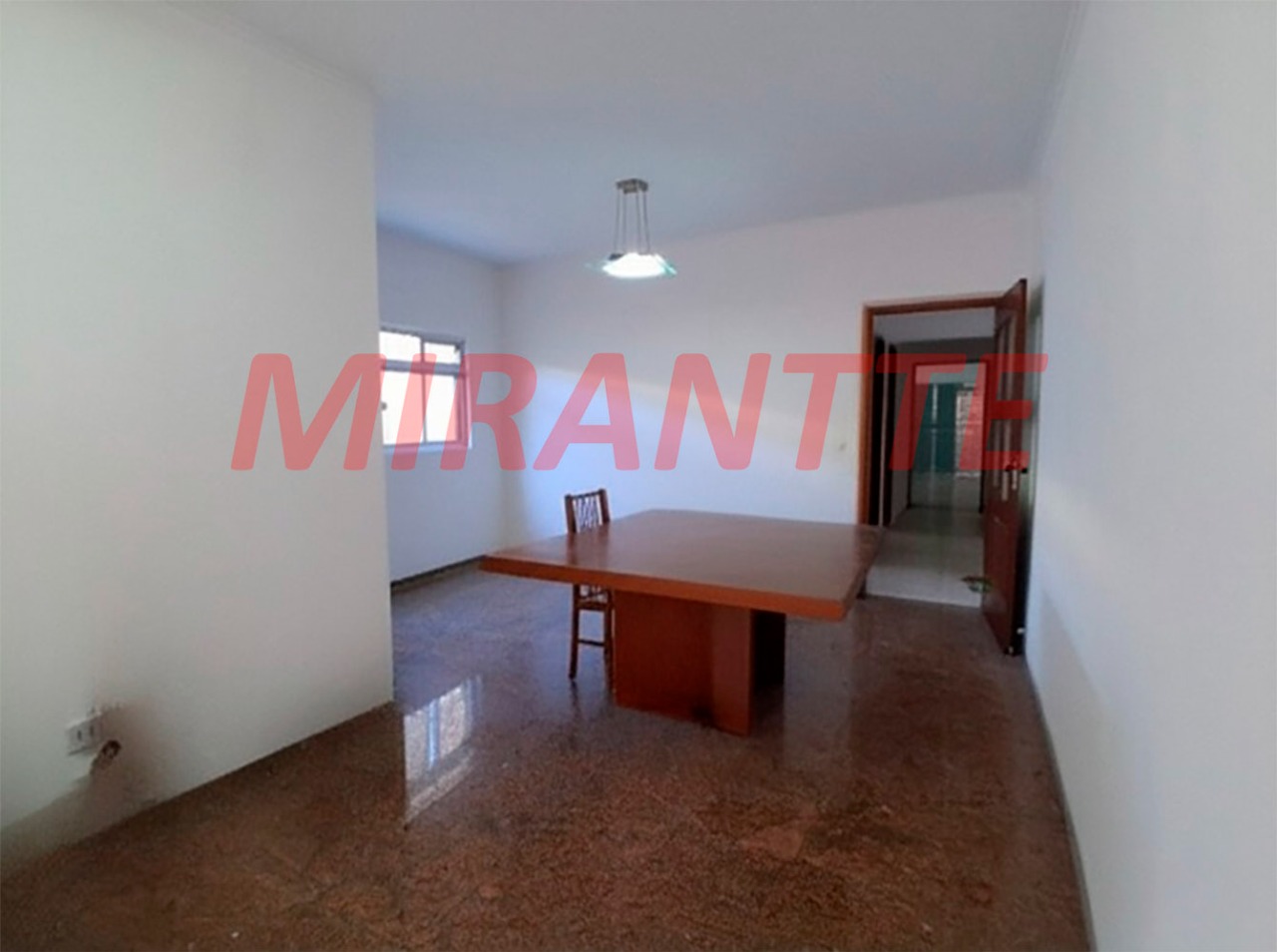 Sobrado de 274m² com 4 quartos em Vila Guilherme