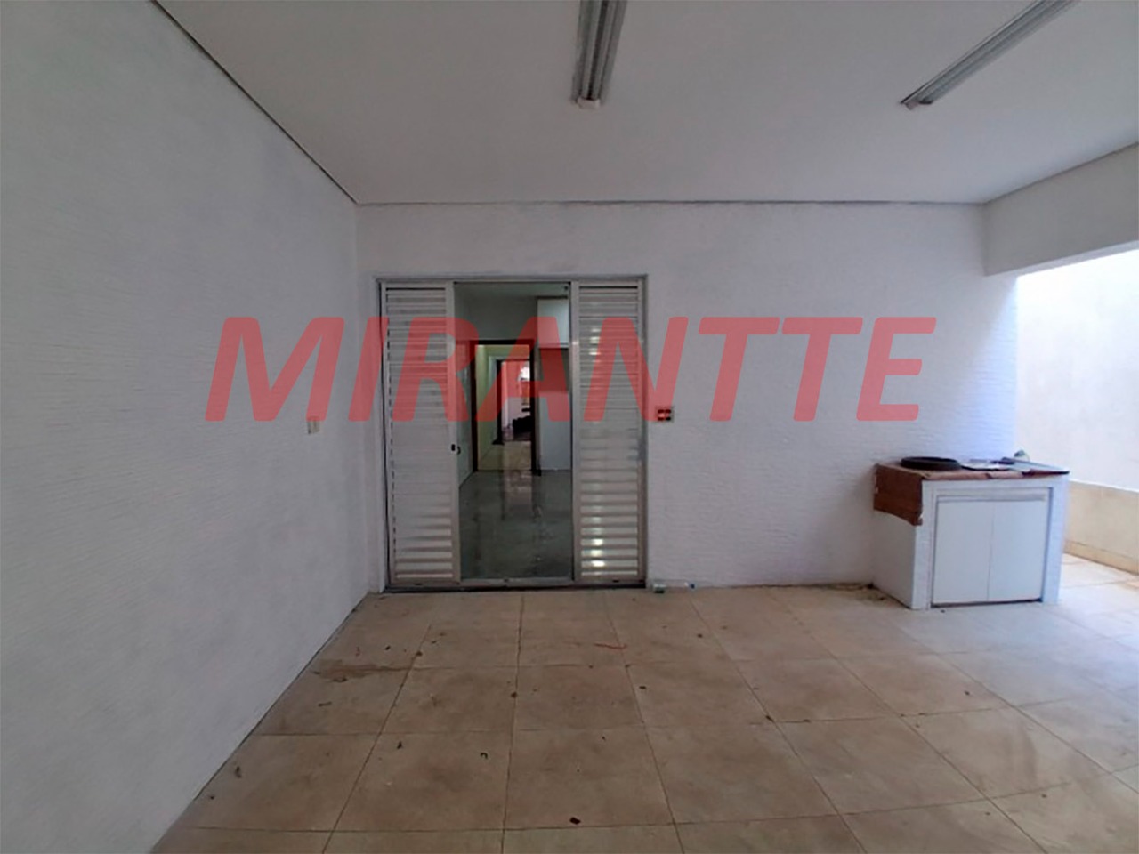 Sobrado de 274m² com 4 quartos em Vila Guilherme